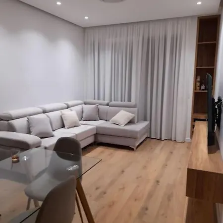 Apartament-ditor-mujor-ne-tirane Διαμέρισμα