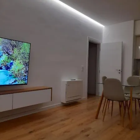Διαμέρισμα Apartament-ditor-mujor-ne-tirane Τίρανα